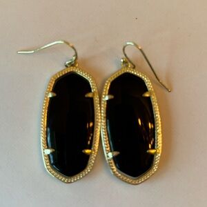 Kendra Scott gorgeous earrings
